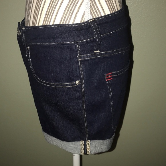 NEW Urban Outfitters, BDG Urban Outfitters Mid Rise - Picture 4 of 6